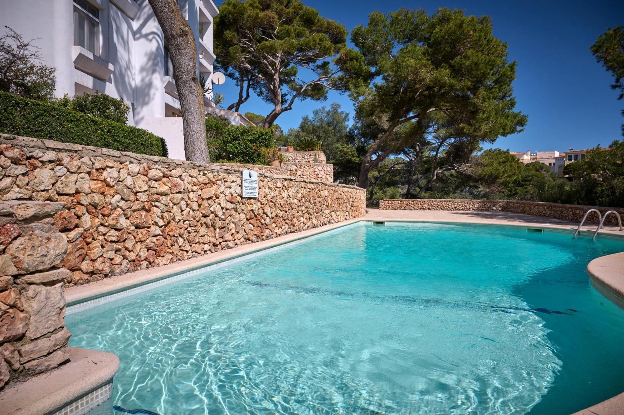 Sea Frontline Apartment 'Ernesto'. Pool. Wifi Сантаньи Экстерьер фото